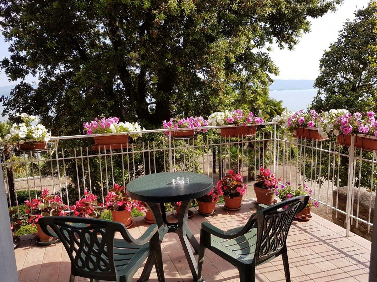 Antica Casa Di Famiglia Hotel Castiglione del Lago Exterior foto