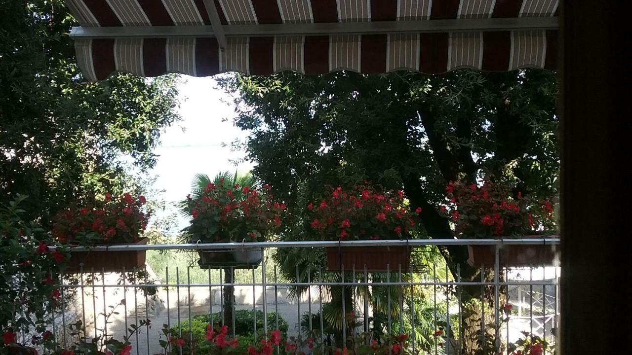 Antica Casa Di Famiglia Hotel Castiglione del Lago Exterior foto